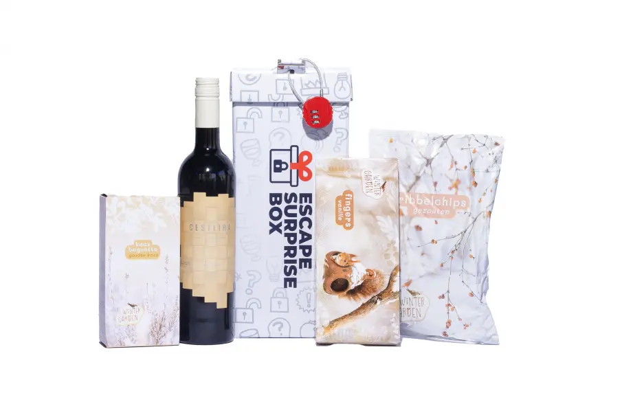Escape Kerstpakket - Borrelbox met wijn