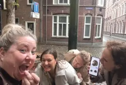 Review - Dollen met Bossche bollen
